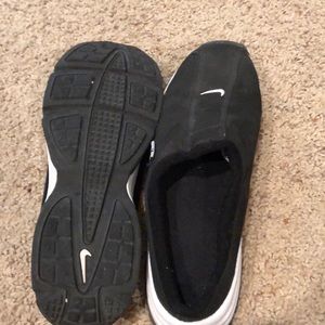 Nike slip on